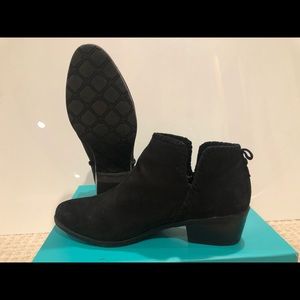 Jack Rodgers black booties